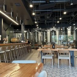 Best Coast Restaurant - Best Coast/Boomstick dining room