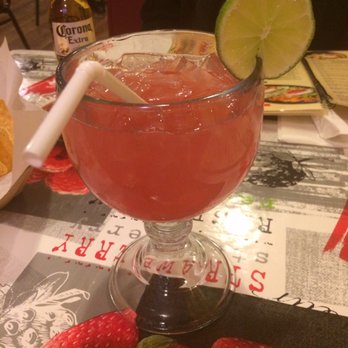 El Ranchito Mexican Restaurant - Cosmo Margarita (medium size) - Mexican Near Me - Clarence, New York El Ranchito Mexican Restaurant - Cosmo Margarita (medium size) - Mexican Near Me - Clarence, New York