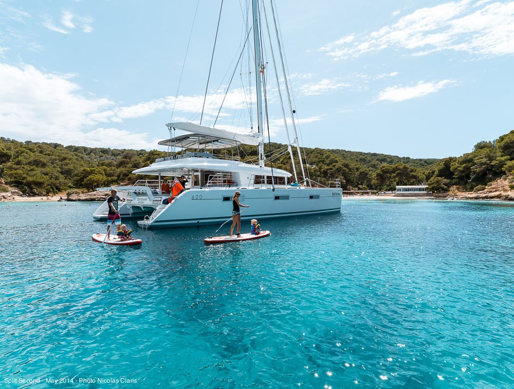 Ed Hamilton Yacht Charter Agents Logo