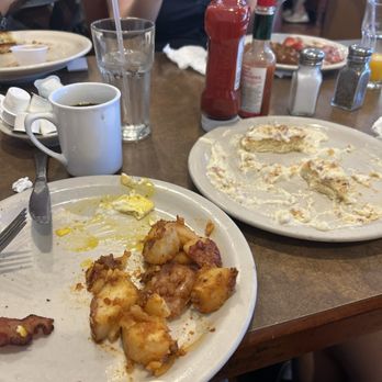 Bill's Cafe - Breakfast & Brunch Near Me - San Jose, California Bill's Cafe - Breakfast & Brunch Near Me - San Jose, California