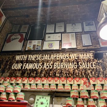 Güerrín - Guerrin Interior - Be Careful " LOL " - Pizza Near Me - Buenos Aires, C