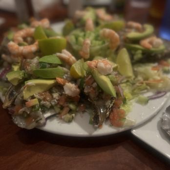 Mariscos El Cangrejo Nice - Botana Paraíso - Seafood Near Me - Santa Ana, California Mariscos El Cangrejo Nice - Botana Paraíso - Seafood Near Me - Santa Ana, California