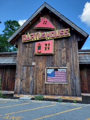 Daryl's House Restaurant & Live Music Club by null