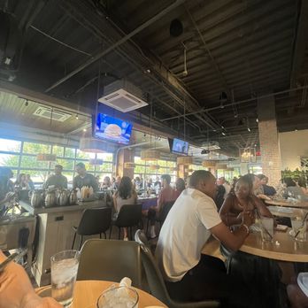 Kitchen Social - Seating area - New American Near Me - Dublin, Ohio Kitchen Social - Seating area - New American Near Me - Dublin, Ohio