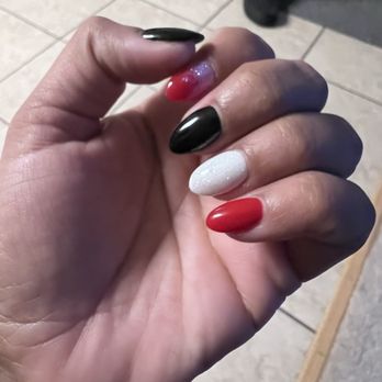 Zeda Nails & Spa - Nail Salons Near Me - Bolingbrook, Illinois Zeda Nails & Spa - Nail Salons Near Me - Bolingbrook, Illinois