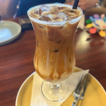 Beyond Cafe - Coffee & Tea Near Me - Orleans, Ontario