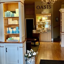 Oasis Day Spa - Lobby