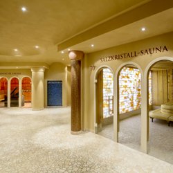 Meridian Spa & Fitness - Meridian Spa & Fitness Skyline Plaza Sauna