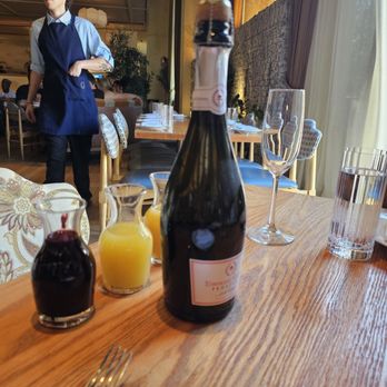 Lavo - Prosecco for mimosas - Italian Near Me - Las Vegas, Nevada Lavo - Prosecco for mimosas - Italian Near Me - Las Vegas, Nevada