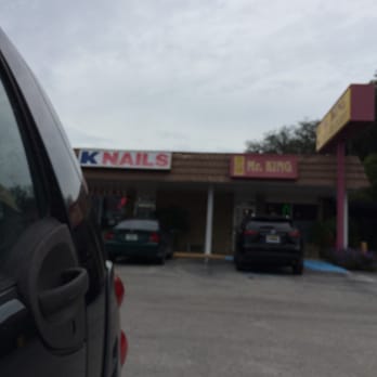 Mr King - The owners car in the handicap spot right in front of the store - Chinese Near Me - Crystal River, Florida Mr King - The owners car in the handicap spot right in front of the store - Chinese Near Me - Crystal River, Florida