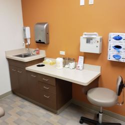 1st Choice Urgent Care of Bloomfield
