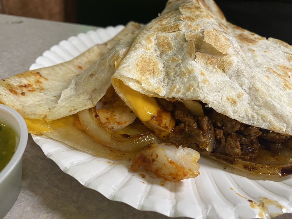 Food from Poliberto's Taco Shop