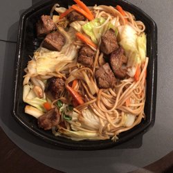 Tenkuu - Wok de fideos con carne