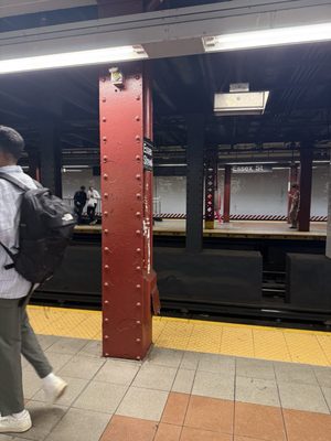 Delancey St– Essex St by null