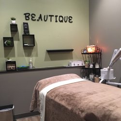 J&M Beautique Natural Nails and Skincare