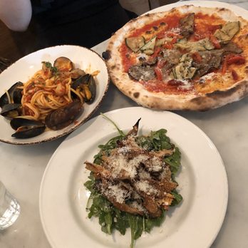 Dianne's Fish Shack & Smokehouse - Seafood marinara and pizza - Seafood Near Me - Kingston, Ontario Dianne's Fish Shack & Smokehouse - Seafood marinara and pizza - Seafood Near Me - Kingston, Ontario