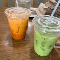 Bangkok Garden - Thai Iced Jasmine Green Tea and Thai iced tea