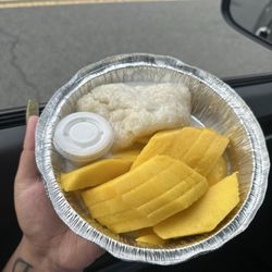 Racha Thai Restaurant - Sweet Mango with Sticky Rice