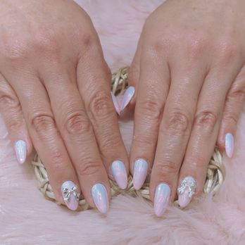 HanCTLe Nails Studio - Chrome, Charm - Nail Salons Near Me - Chino Hills, California