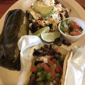 La Salvadorena - Salvadoran Near Me - Baton Rouge, Louisiana