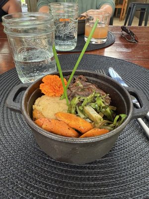 Common Ground Kauai by null