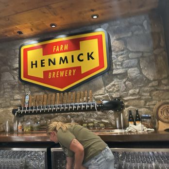 Henmick Farm and brewery - Bar area - Breweries Near Me - Delaware, Ohio Henmick Farm and brewery - Bar area - Breweries Near Me - Delaware, Ohio