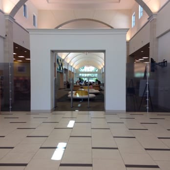 Boca Raton Public Library - Foyer as you come through main entrance. This pic doesn't do it justice. It's huge and gorgeous. - Libraries Near Me - Boca Raton, Florida