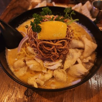 Now On 9 Thai Bistro - Curry Noodle Soup. - Thai Near Me - Valley Village, California Now On 9 Thai Bistro - Curry Noodle Soup. - Thai Near Me - Valley Village, California