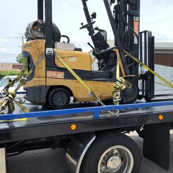 Rapid Towing - forklift transportation - Towing Near Me - Coral Springs, Florida Rapid Towing - forklift transportation - Towing Near Me - Coral Springs, Florida