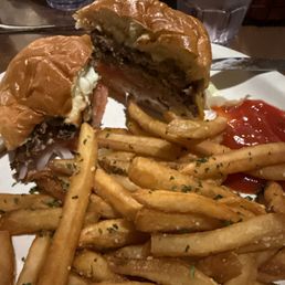 Kettlestrings Burger