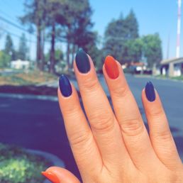 Absolutely In Love with my Fall Nails came out exactly how I wanted an loved my pedicure will definitely be coming back!!!