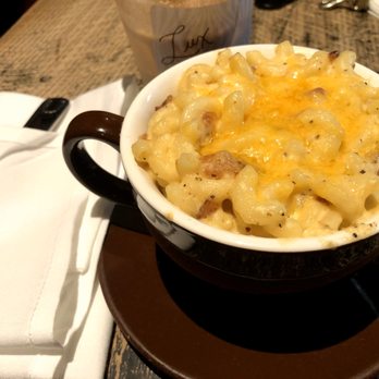 Lux Central - Mac and cheese with bacon - Coffee & Tea Near Me - Phoenix, Arizona Lux Central - Mac and cheese with bacon - Coffee & Tea Near Me - Phoenix, Arizona