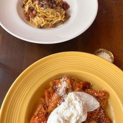 Pizza Lovers Bistro - Amatriciana con Burrata Carbonara