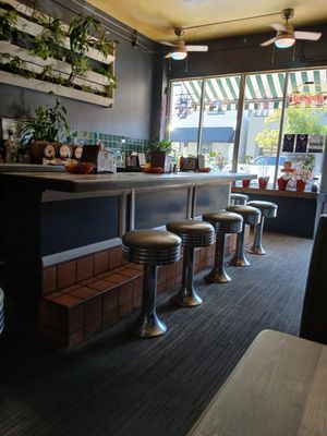 Lucy's Burger Bar by null