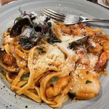 Pranzi - Linguini Seafood--I had already eaten a few mussels. - Italian Near Me - San Carlos, California Pranzi - Linguini Seafood--I had already eaten a few mussels. - Italian Near Me - San Carlos, California