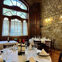 Racó de la Vila - Interior Dining Room  - Salon Peralada