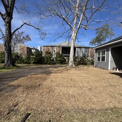 The Island Landscapes - Top soil and sod installation