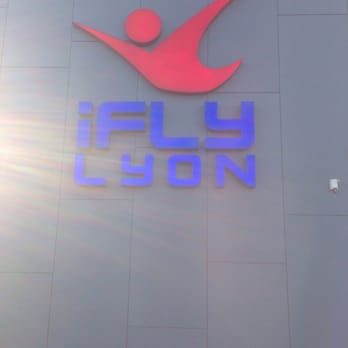 iFLY - Recreation Centers Near Me - Saint-Priest, 69