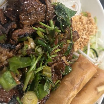 Pho Island - Bun Vermicelli Grilled beef with pork eggroll - Vietnamese Near Me - Stockton, California Pho Island - Bun Vermicelli Grilled beef with pork eggroll - Vietnamese Near Me - Stockton, California