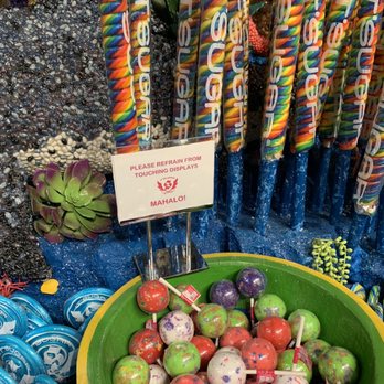 IT'SUGAR - Candy Stores Near Me - Honolulu, Hawaii