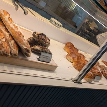 Oh La La - Line, order sweet treats first - Bakeries Near Me - Pasadena, California Oh La La - Line, order sweet treats first - Bakeries Near Me - Pasadena, California