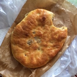 Pielmieni Chinkali - (W głodzie) nadgryzione kubdari (6zł)