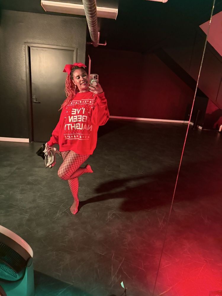 SilKi Movements Studio Logo