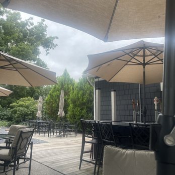 The Chop House Bistro - Lovely atmosphere on the deck outback - Chicken Shop Near Me - Luray, Virginia