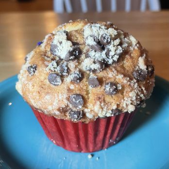 Azteca Bakery - Chocolate chip muffin - Bakeries Near Me - Wallingford, Connecticut