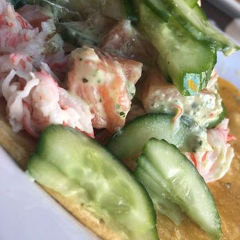 Poke2 Grill - Poke salmon taco....totally delicious - Poke Near Me - Downey, California