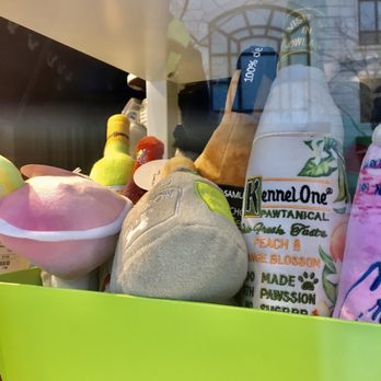 Tails in the City - Wine and Spirts Dog Themed Play Toys-May 2020 - Pet Stores Near Me - Chicago, Illinois Tails in the City - Wine and Spirts Dog Themed Play Toys-May 2020 - Pet Stores Near Me - Chicago, Illinois