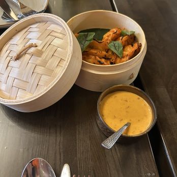 Saffron Modern Indian Dining - Tandoori Chicken Momos - Indian Near Me - Milwaukee, Wisconsin Saffron Modern Indian Dining - Tandoori Chicken Momos - Indian Near Me - Milwaukee, Wisconsin