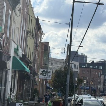 Murph's Bar - Out side - Sports Bars Near Me - Philadelphia, Pennsylvania