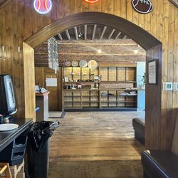 Brick's Pizza & Pub